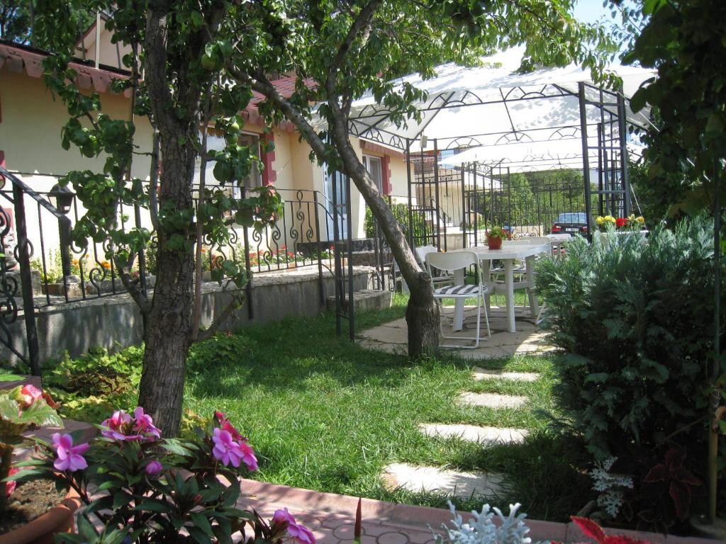Villa Summer House Saints Constantine and Helena Bagian luar foto